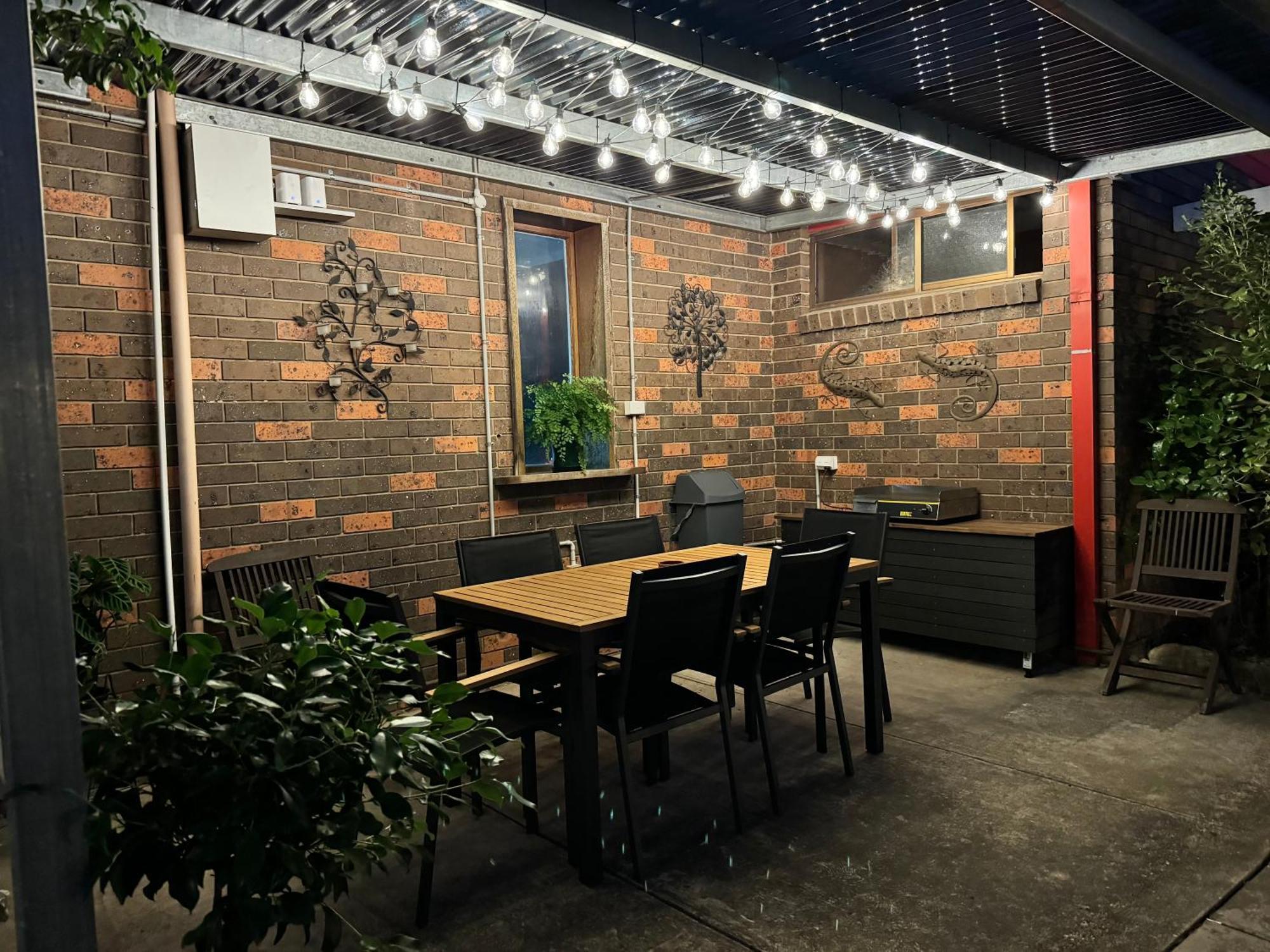 أرارات Statesman Motor Inn المظهر الخارجي الصورة