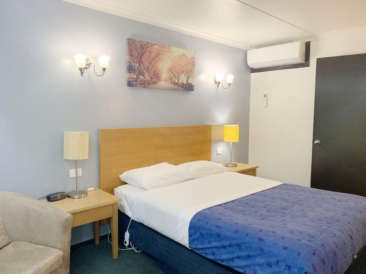 أرارات Statesman Motor Inn المظهر الخارجي الصورة